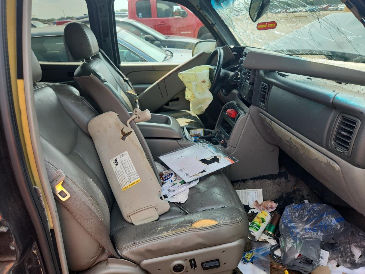 2005 Chevrolet Suburban C1500 - Фото 7