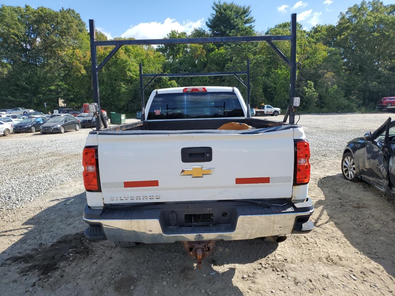2017 Chevrolet Silverado K2500 Heavy Duty - Фото 6