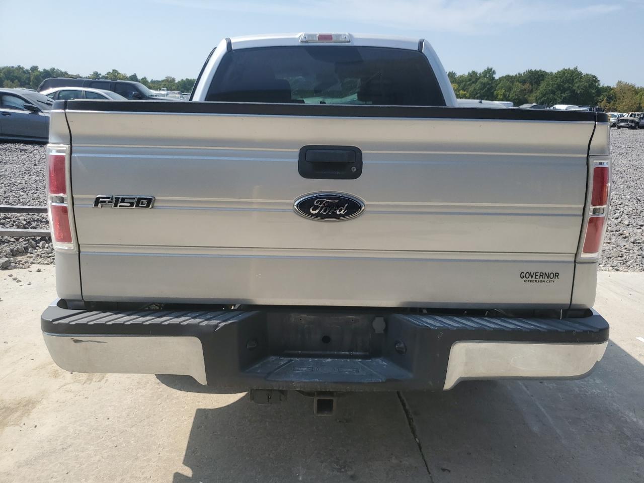 2010 Ford F150 Supercrew - Image 6