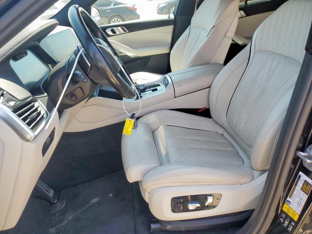 2022 BMW X6 xDrive40I - Фото 7