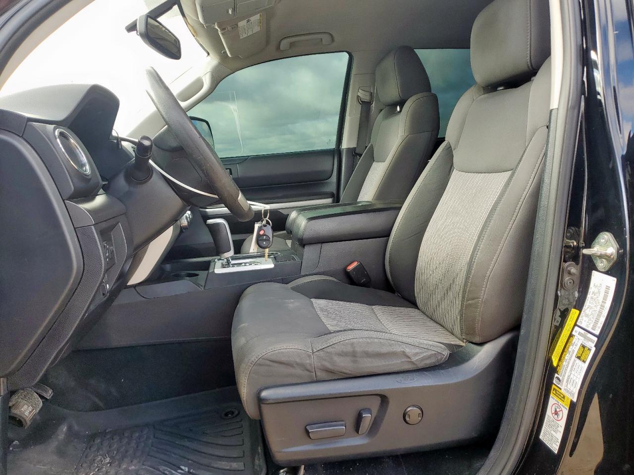 2014 Toyota Tundra Crewmax Sr5 - Image 7