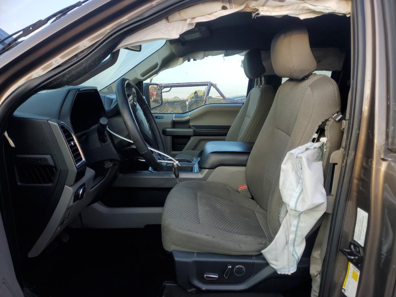 2016 Ford F150 Super Cab - Фото 7