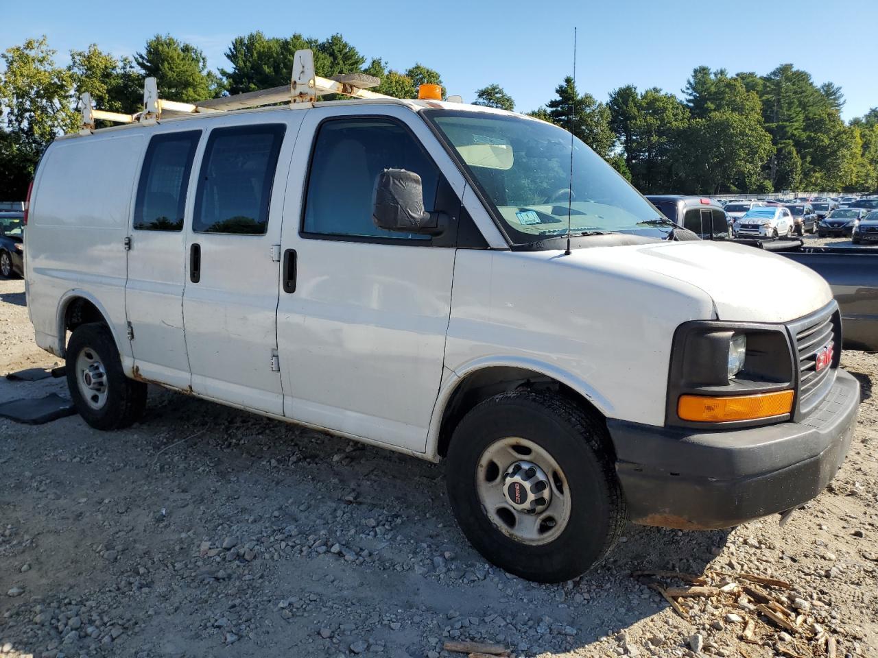 2010 GMC Savana G2500 - Фото 4