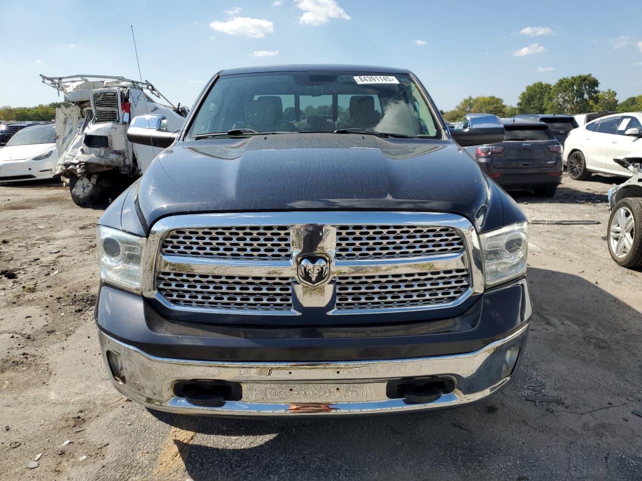 2014 Ram 1500 Laramie - Image 5