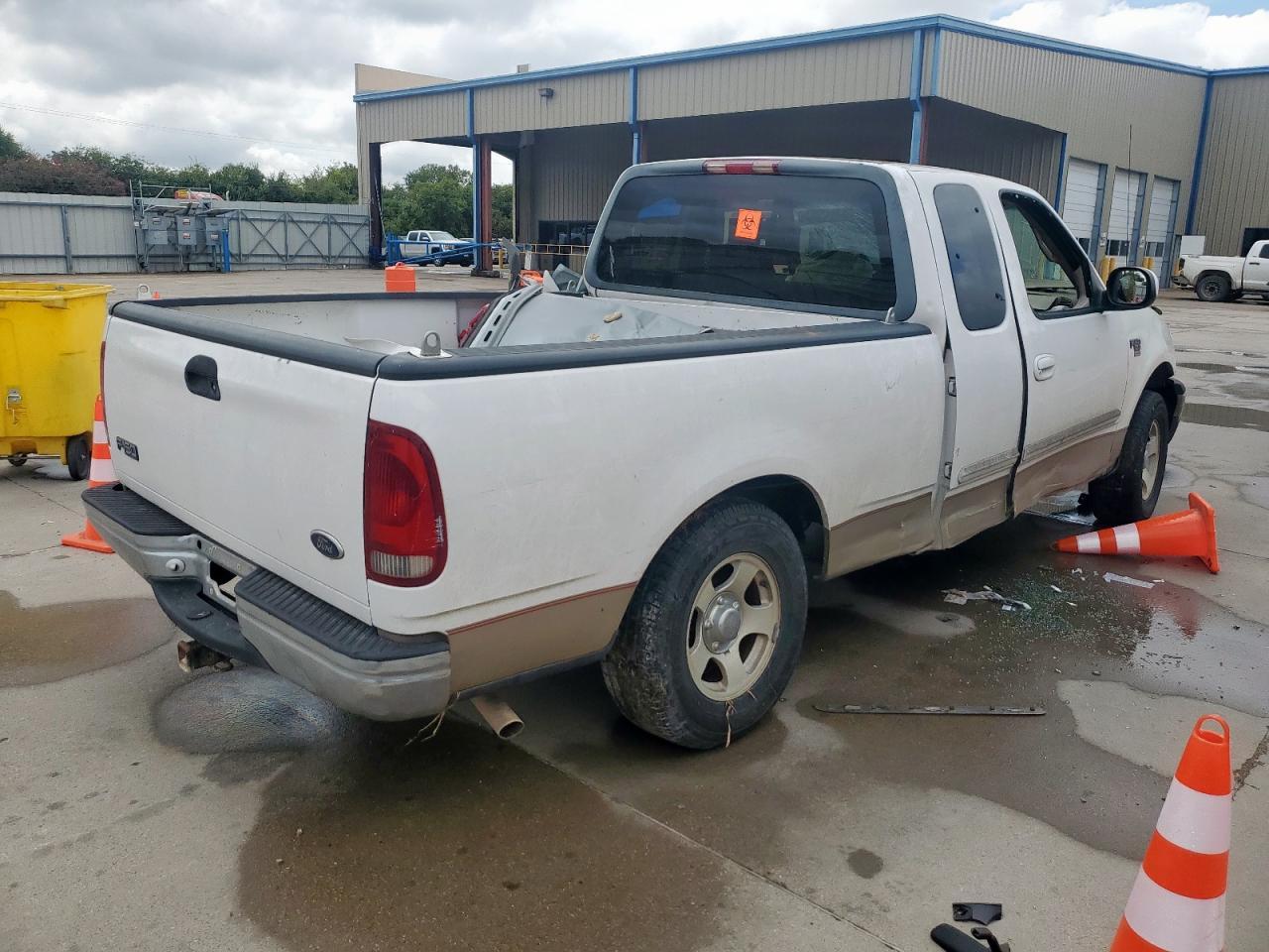 1999 Ford F150 - Фото 3