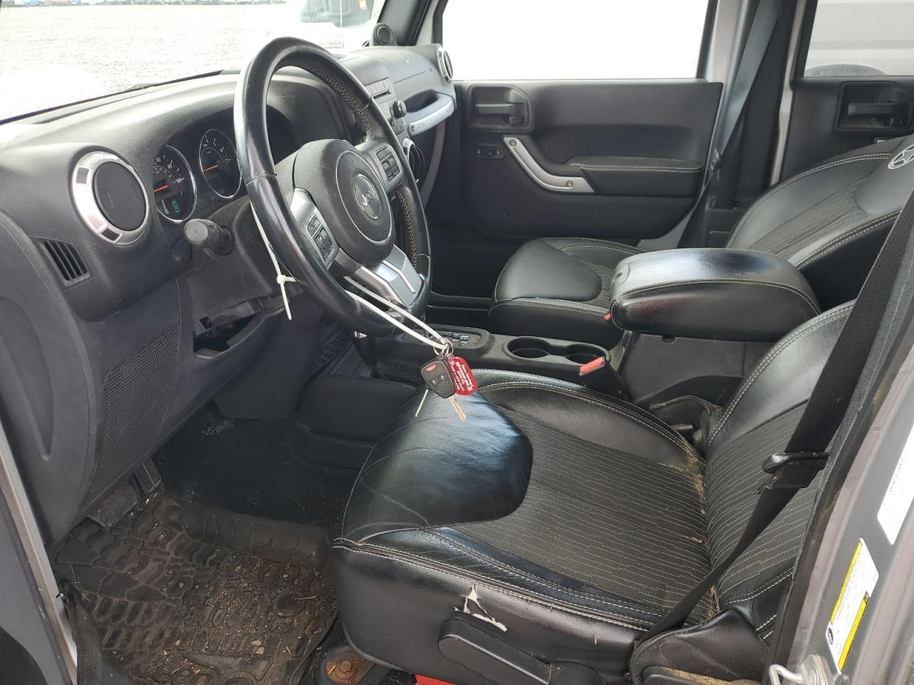 2014 Jeep Wrangler Unlimited Sport - Image 7