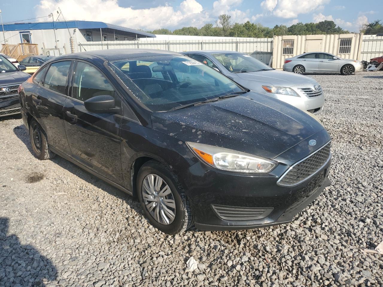2017 Ford Focus S - Фото 4