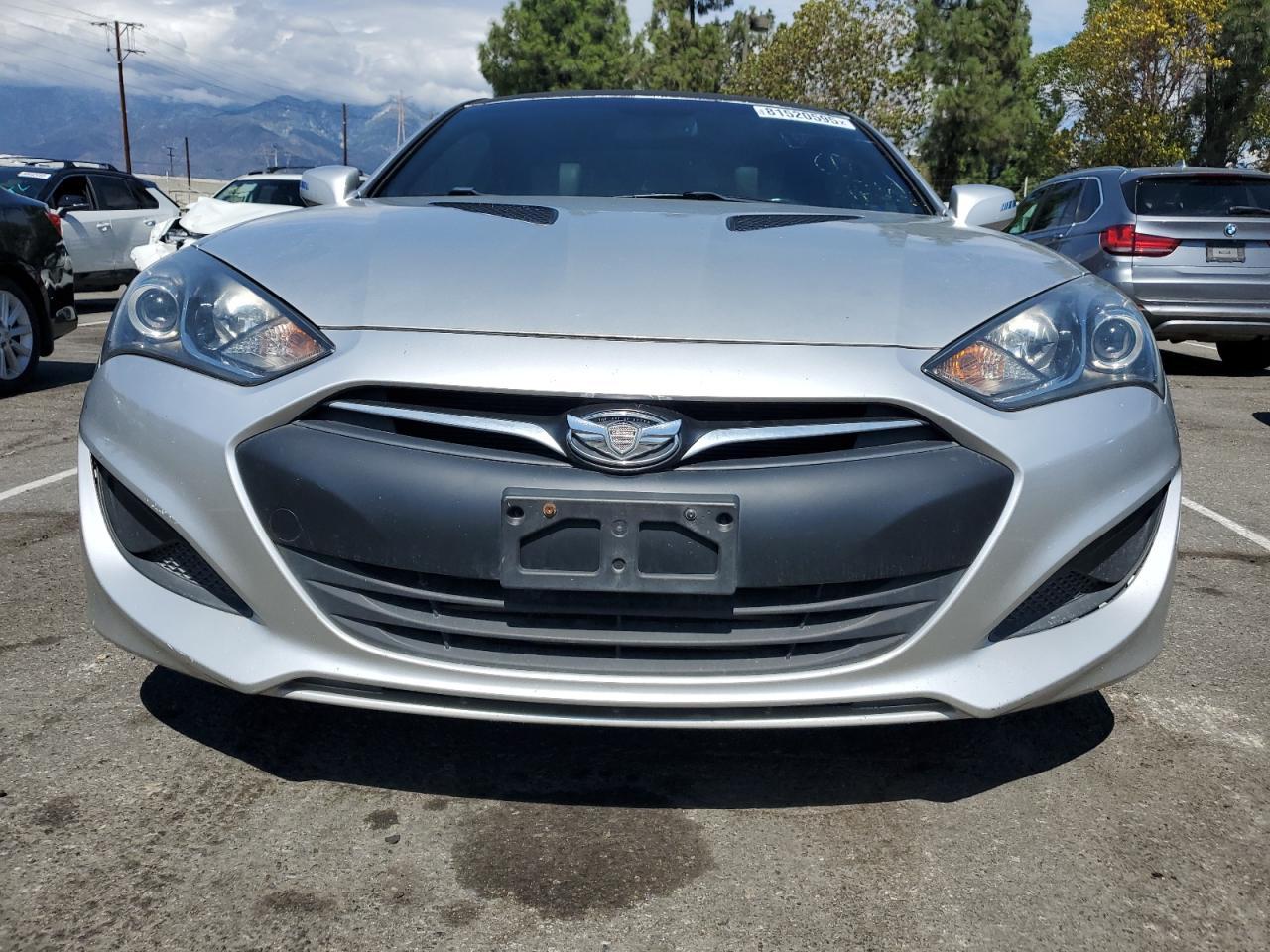 2013 Hyundai Genesis Coupe 2.0T - Фото 5