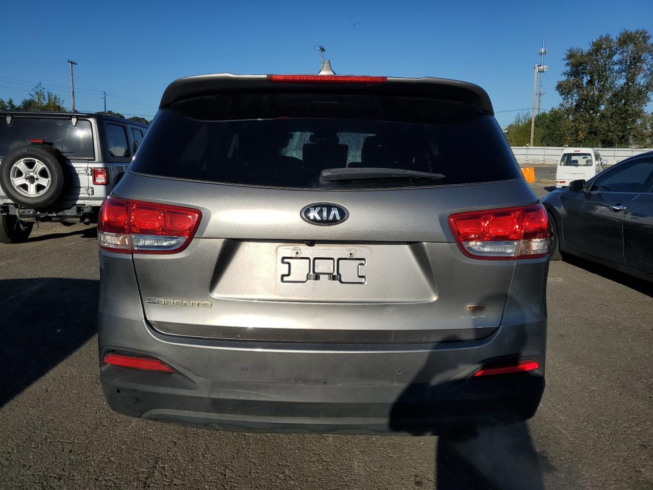 2016 Kia Sorento Lx - Image 6