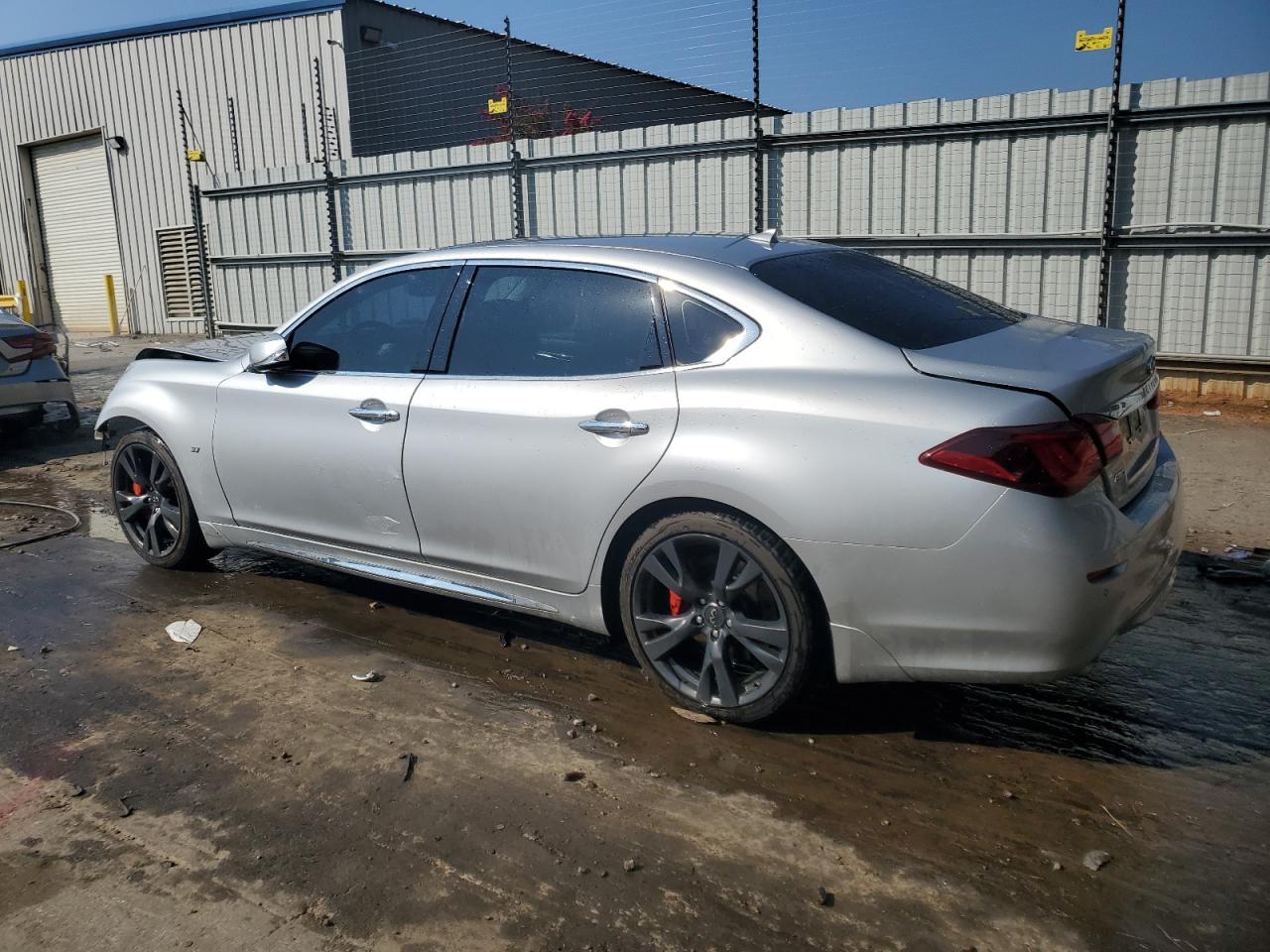 2019 Infiniti Q70L 3.7 Luxe - Фото 2