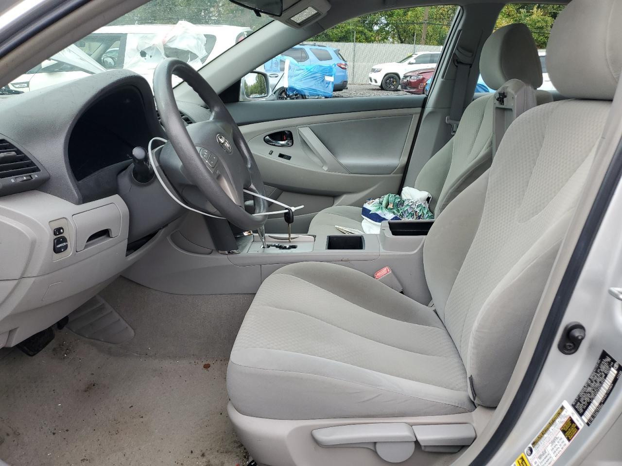 2009 Toyota Camry Base - Image 7