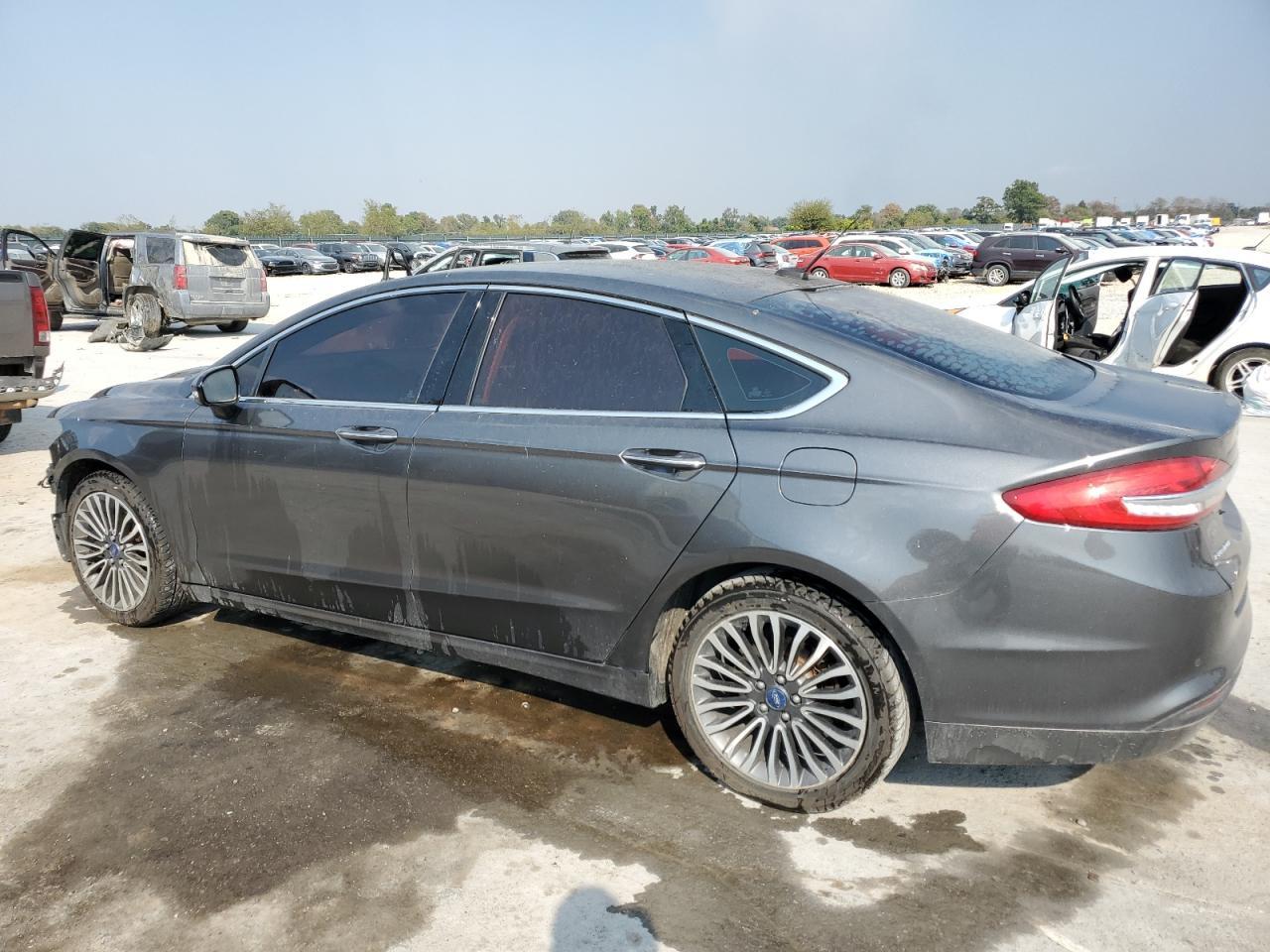 2017 Ford Fusion Se - Фото 2