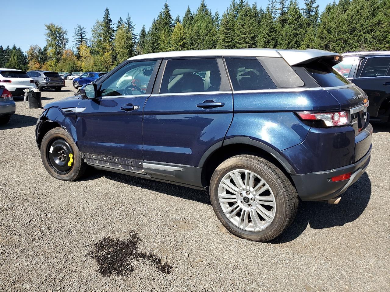 2013 Land Rover Range Rover Evoque Prestige Premium - Image 2