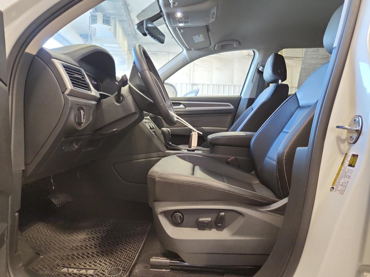 2023 Volkswagen Atlas Se - Фото 7