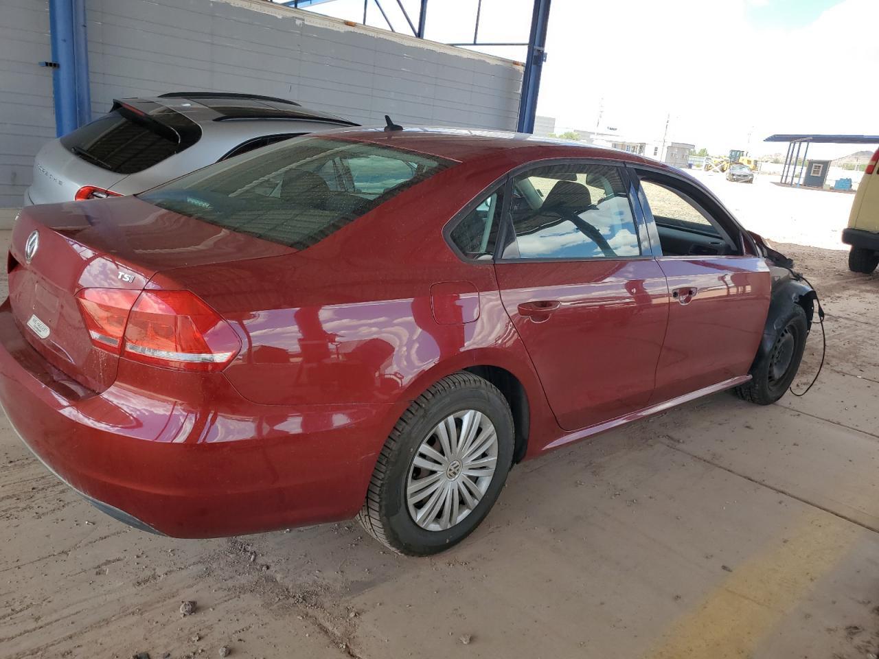 2015 Volkswagen Passat S - Image 3