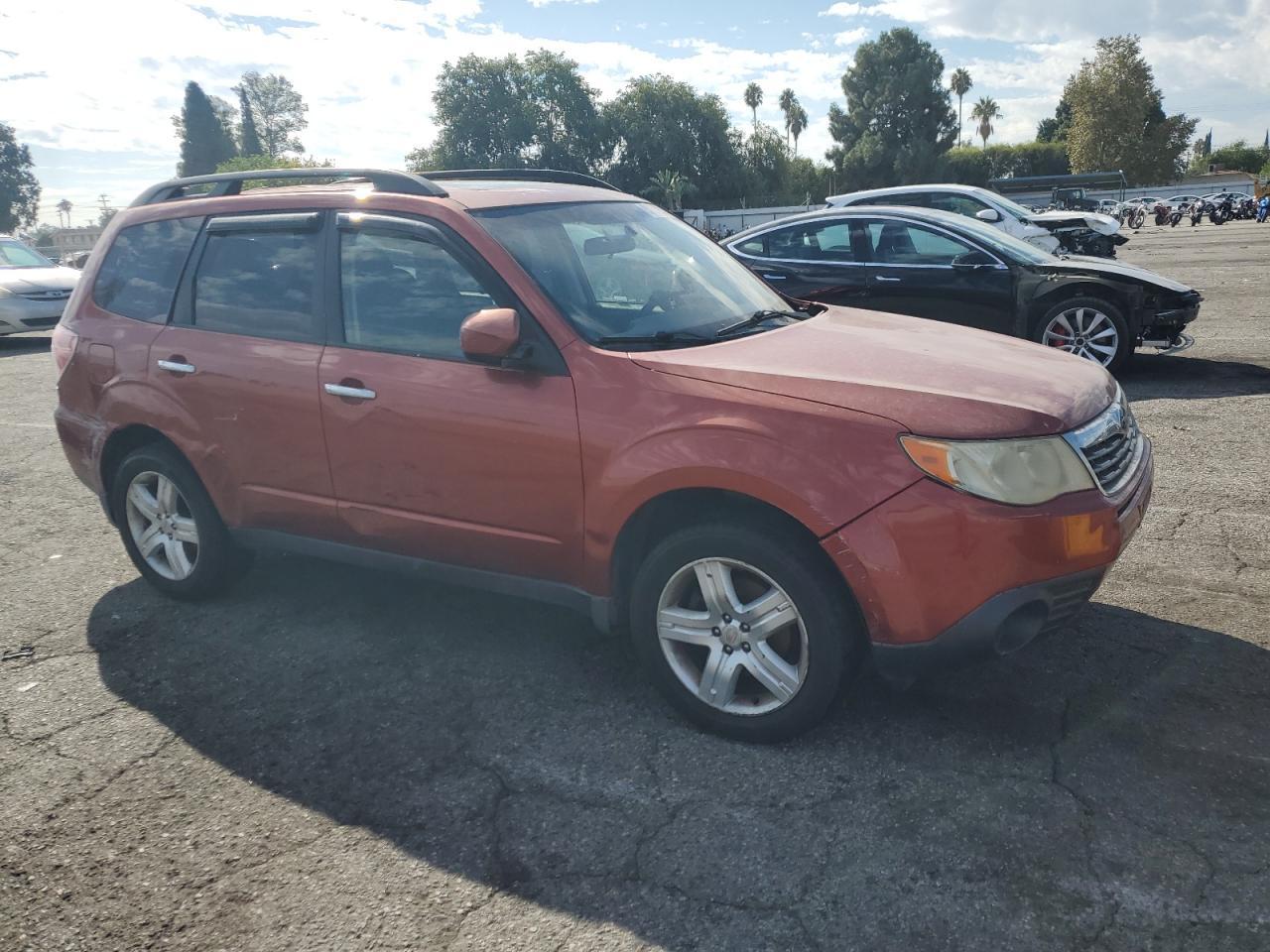 2010 Subaru Forester 2.5X Premium - Фото 4