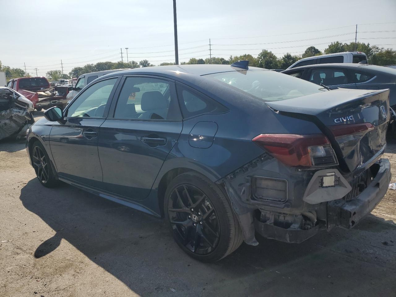 2025 Honda Civic Sport - Фото 2