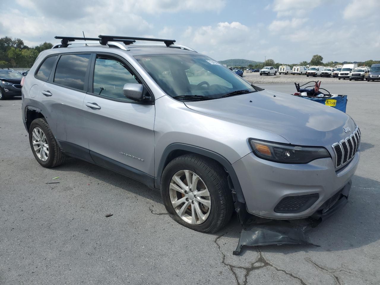 2021 Jeep Cherokee Latitude - Фото 4