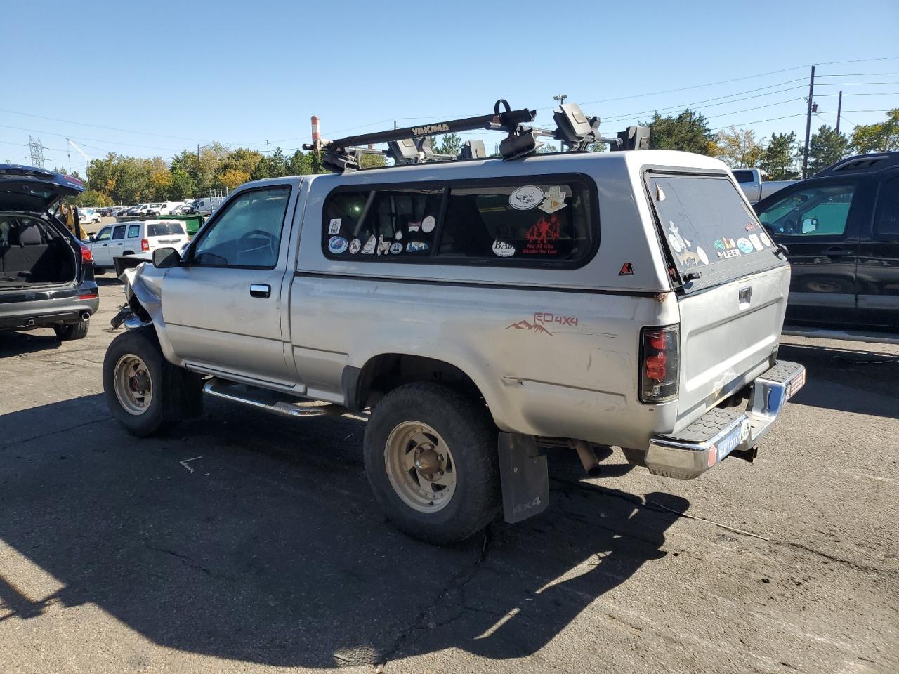 1990 Toyota Pickup 1/2 Ton Short Wheelbase Dlx - Image 2