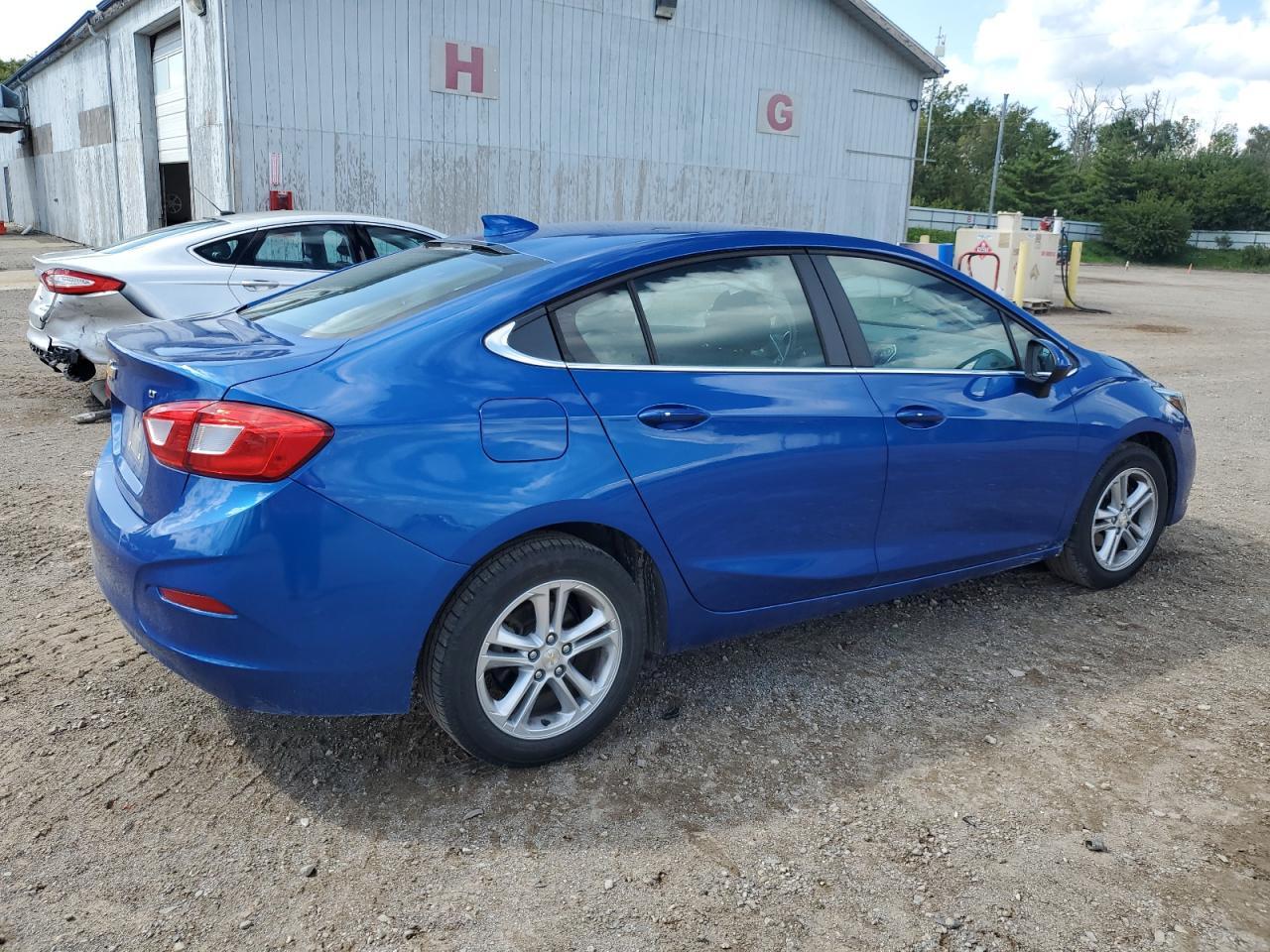 2018 Chevrolet Cruze Lt - Фото 3