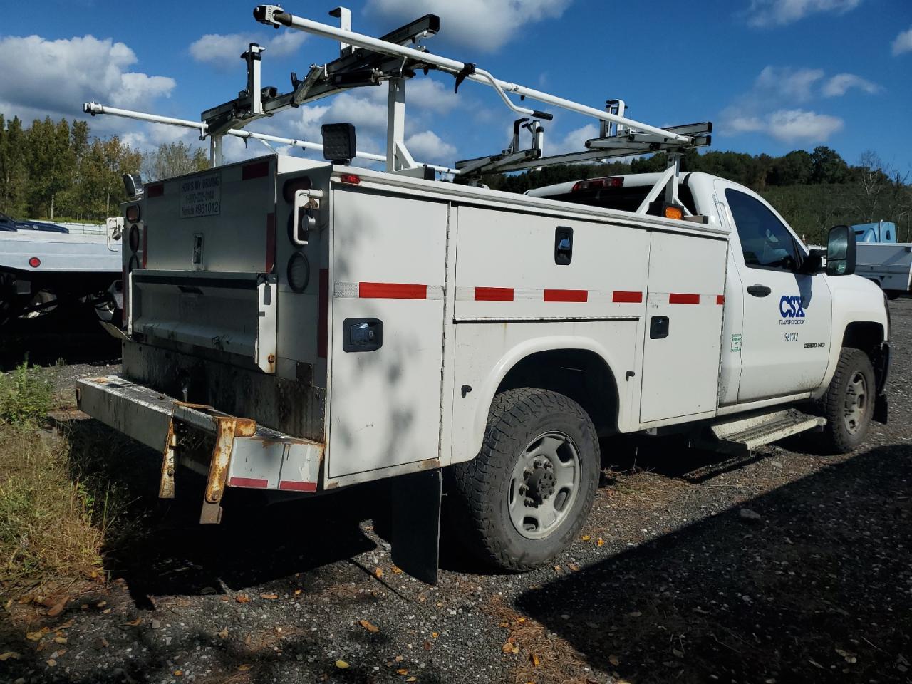2015 Chevrolet Silverado K2500 Heavy Duty - Фото 3