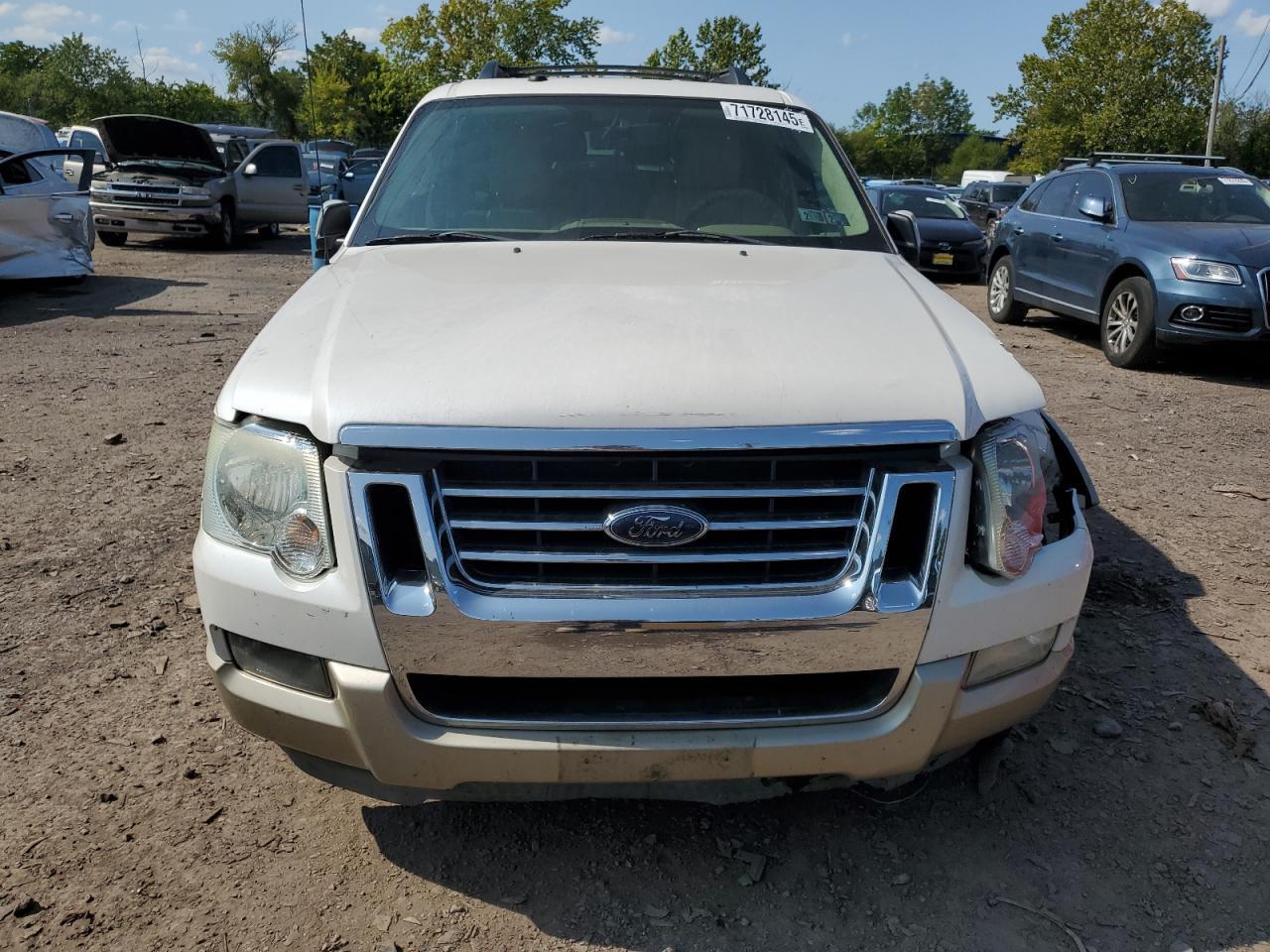 2010 Ford Explorer Eddie Bauer - Фото 5