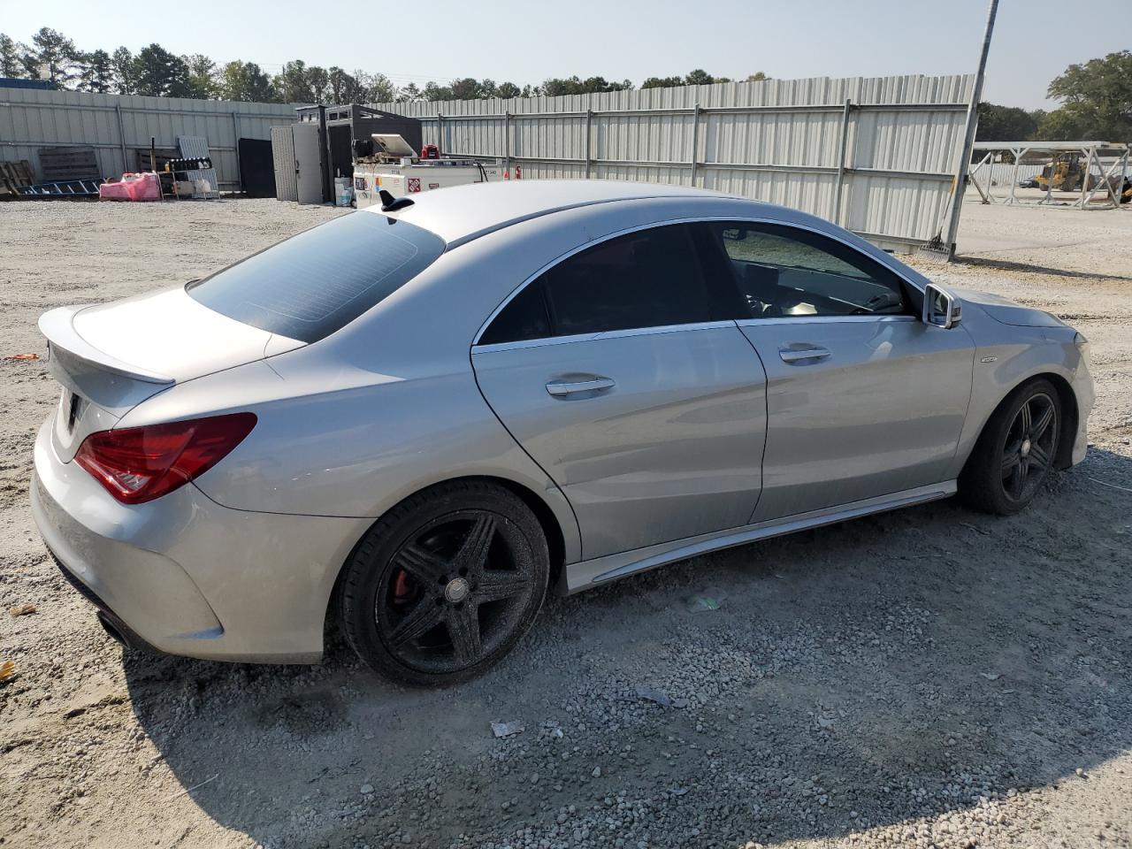 2016 Mercedes-Benz Cla 250 - Фото 3