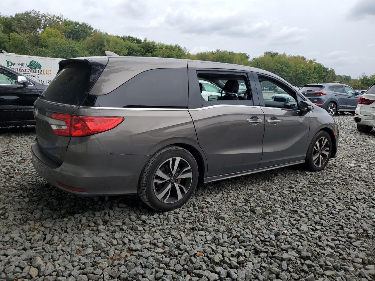 2020 Honda Odyssey Elite - Фото 3
