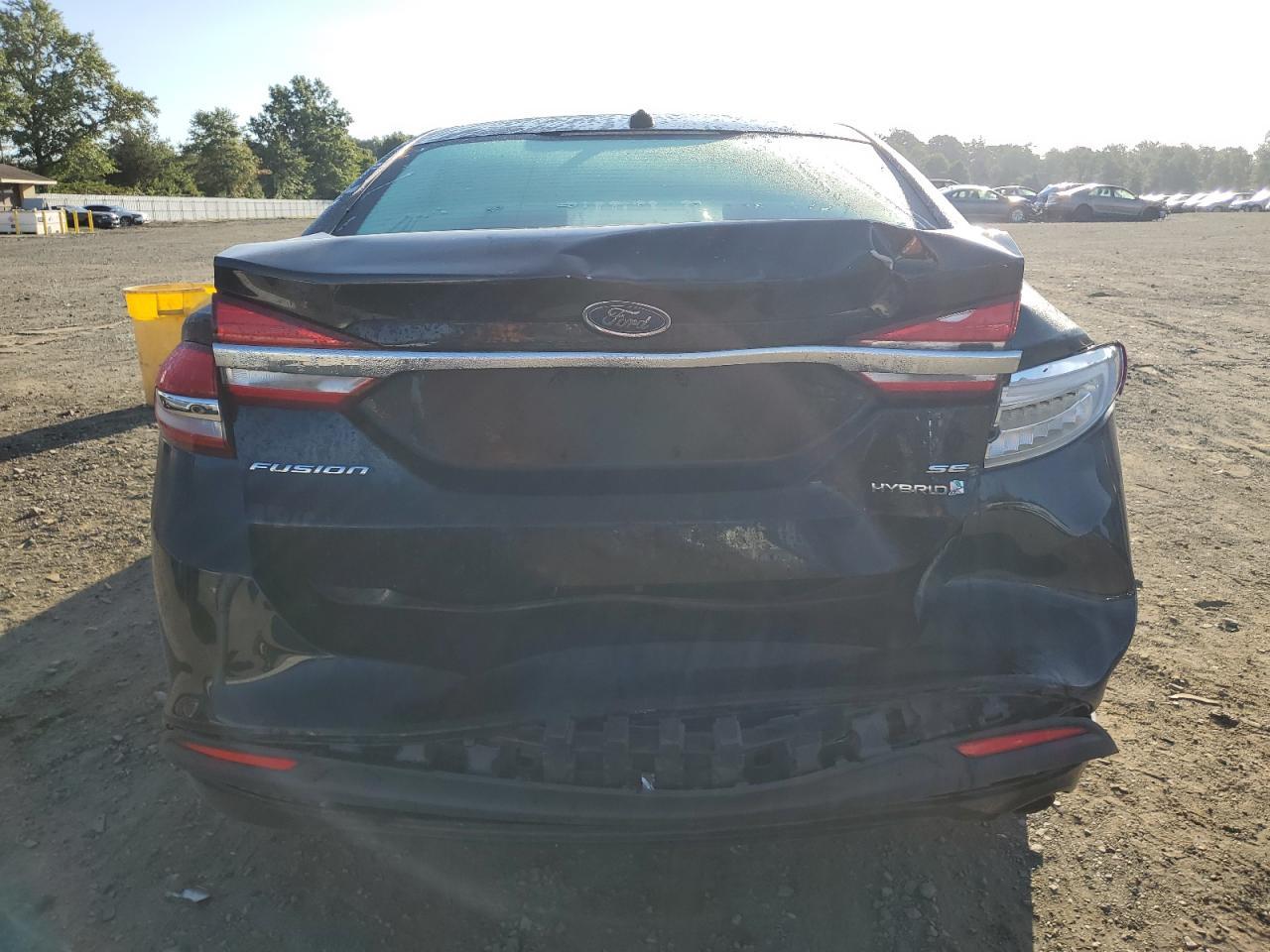 2017 Ford Fusion Se Hybrid - Image 6