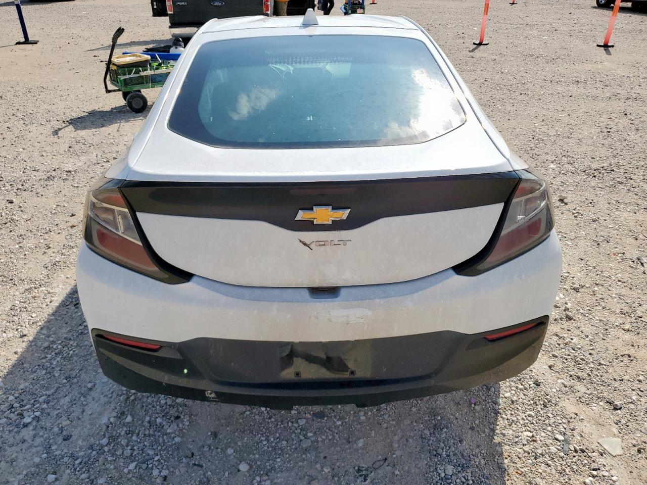 2018 Chevrolet Volt Lt - Image 6