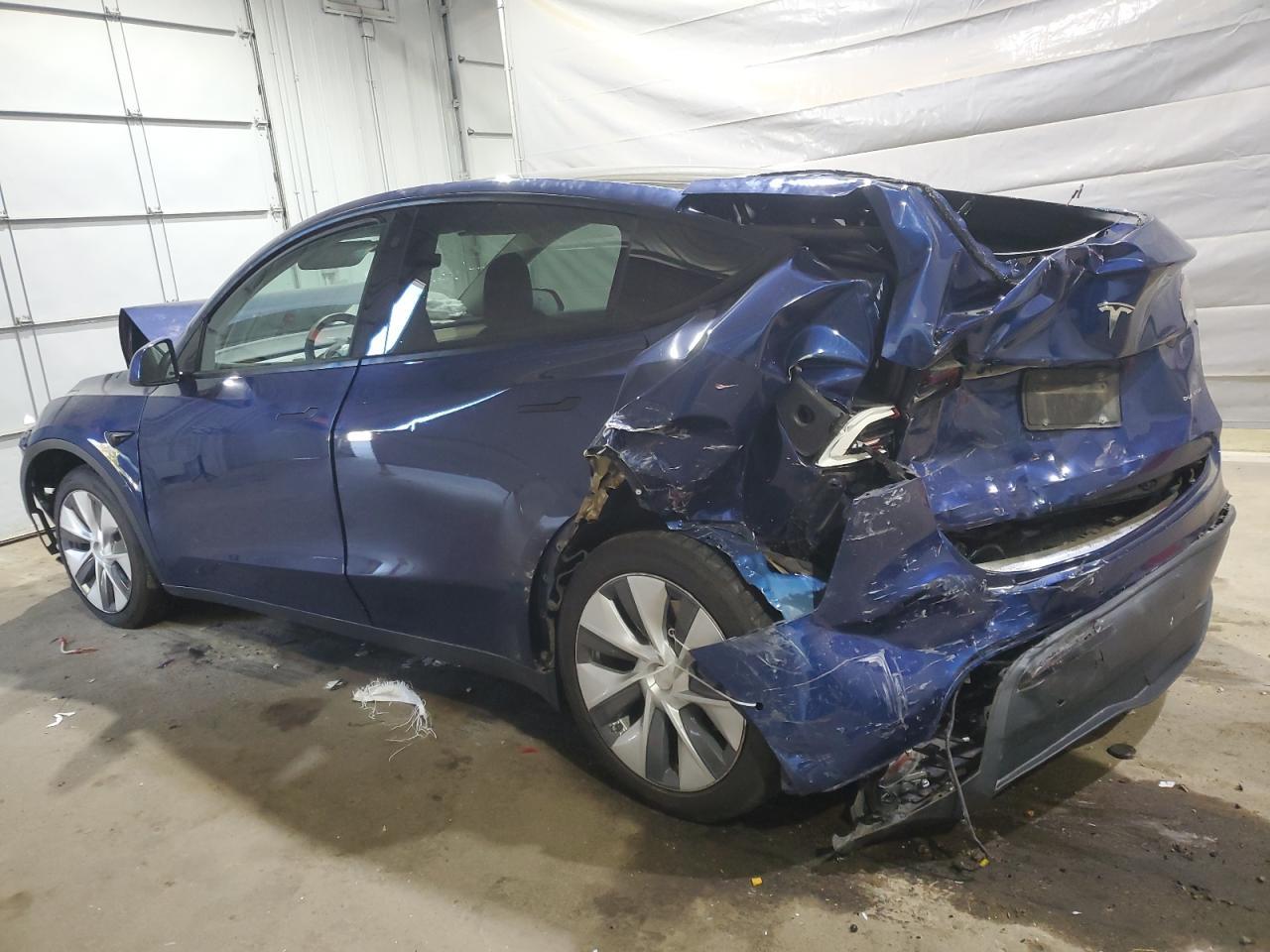 2021 Tesla Model Y - Image 2