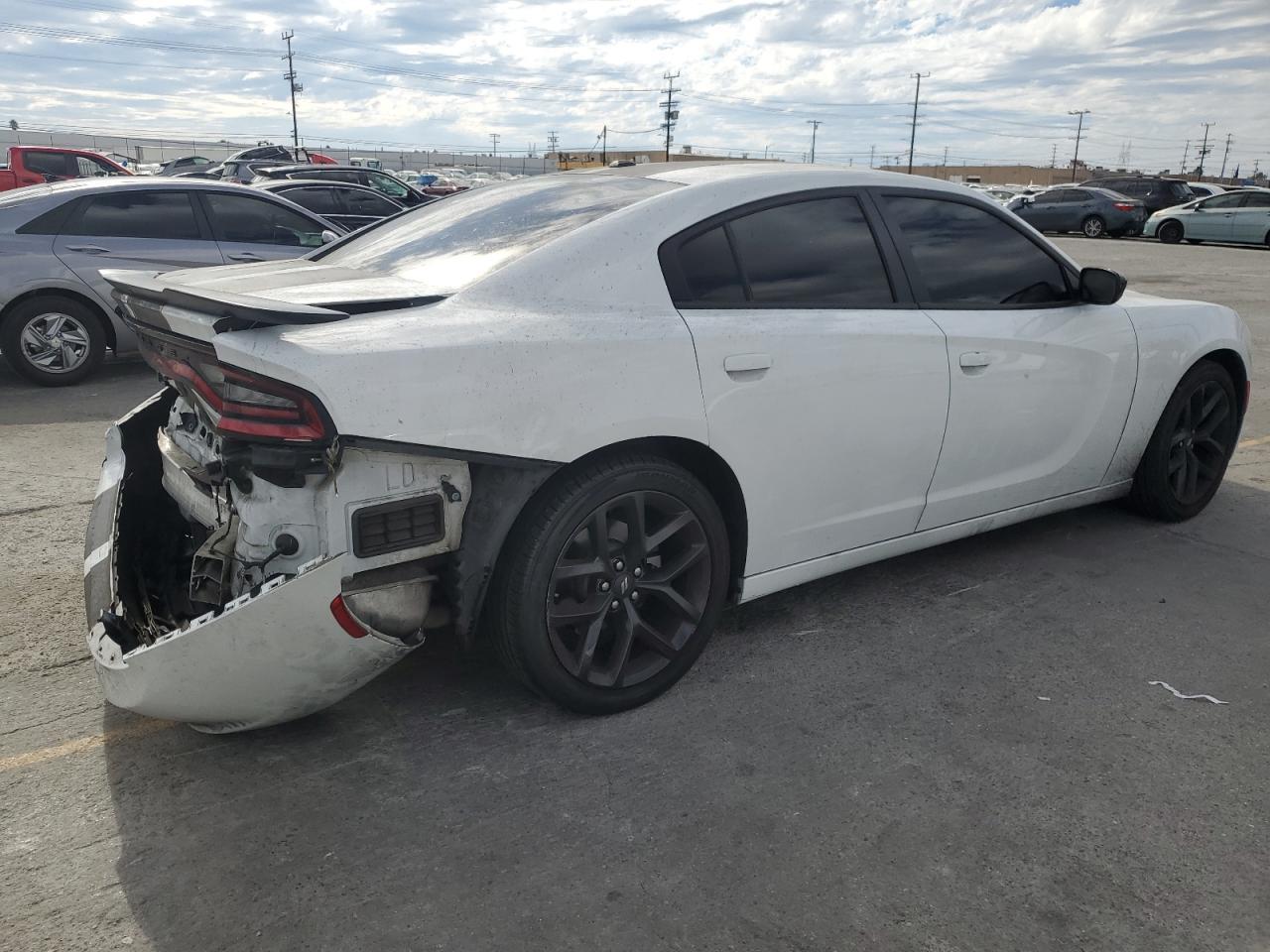 2022 Dodge Charger Sxt - Фото 3