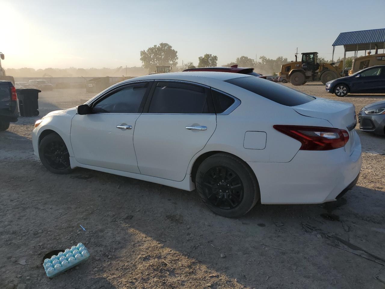 2018 Nissan Altima 2.5 - Image 2
