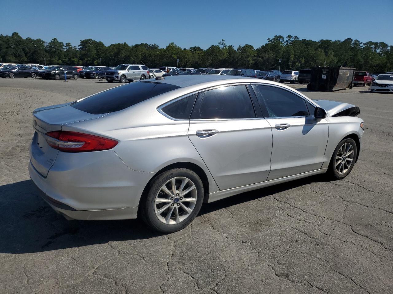 2017 Ford Fusion Se - Фото 3