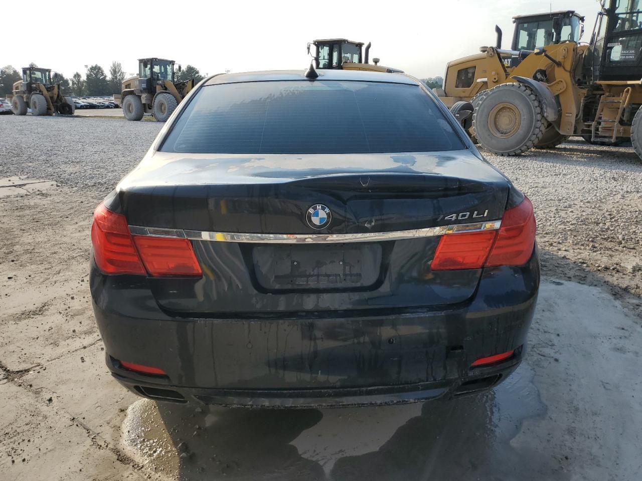 2012 BMW 740 Li - Image 6