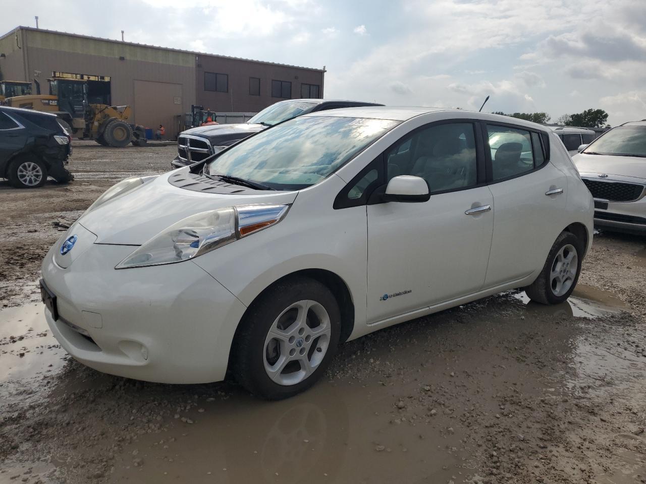 2013 Nissan Leaf S