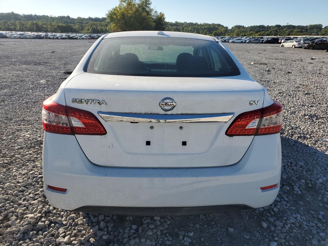 2015 Nissan Sentra S - Image 6