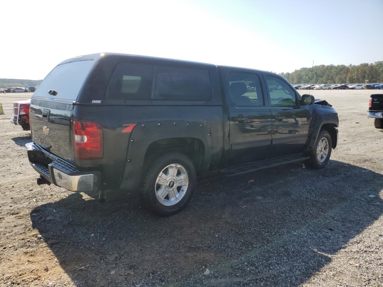 2010 Chevrolet Silverado K1500 Lt - Image 3