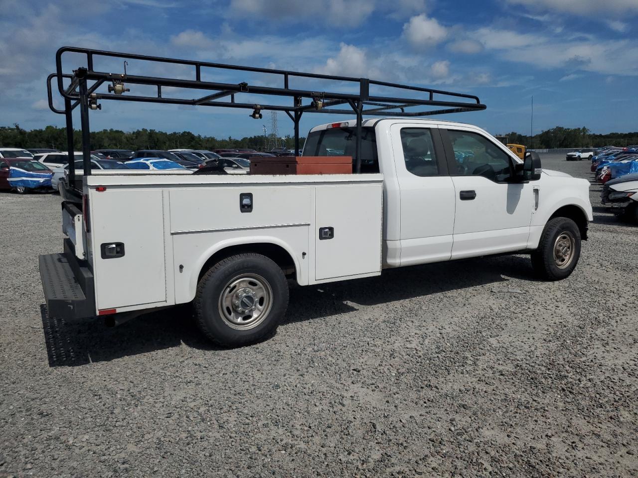 2018 Ford F250 Super Duty - Фото 3