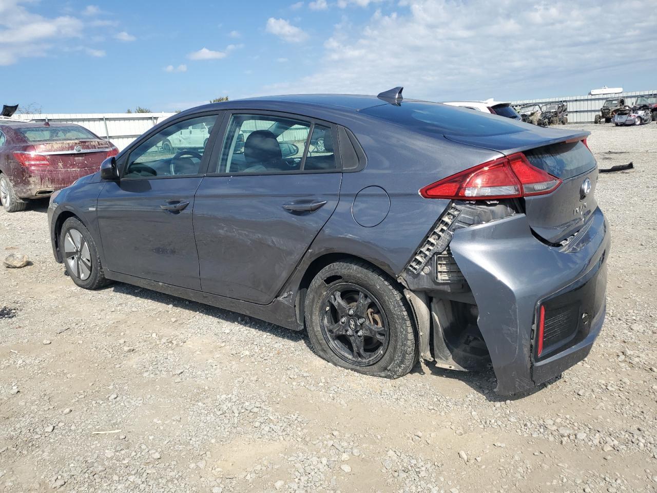 2018 Hyundai Ioniq Blue - Image 2