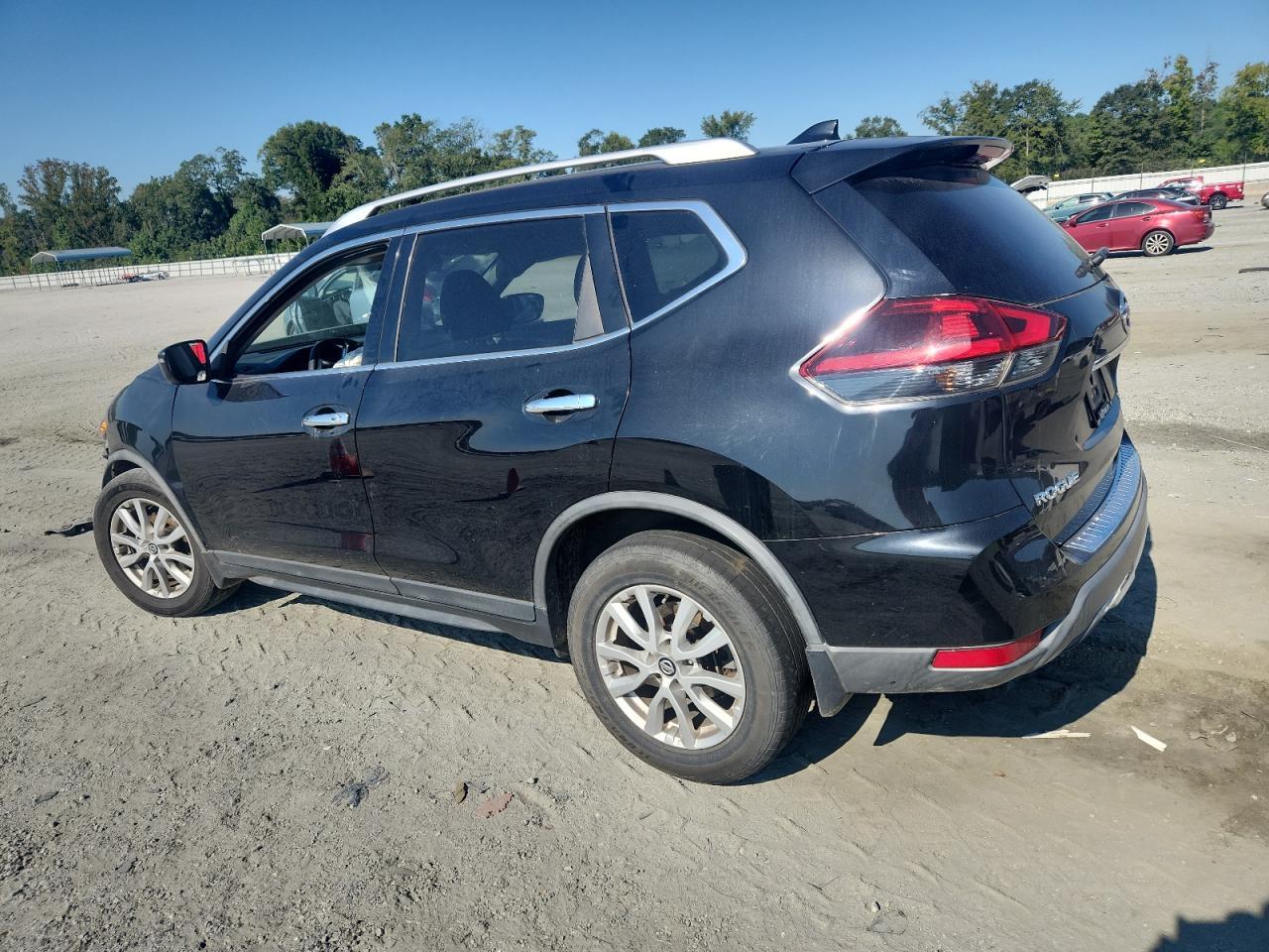 2018 Nissan Rogue S - Image 2