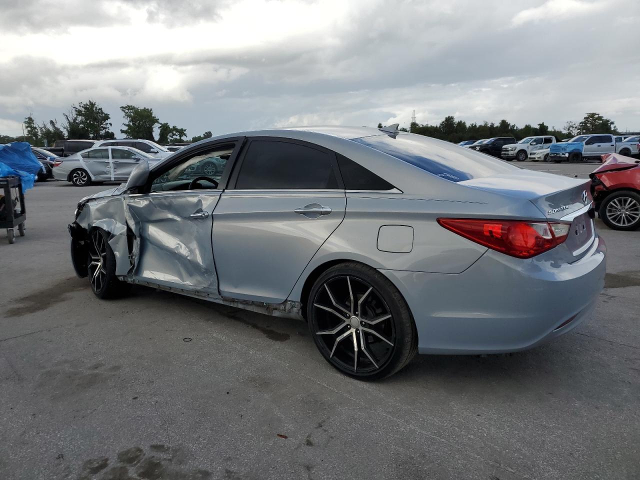 2013 Hyundai Sonata Gls - Фото 2