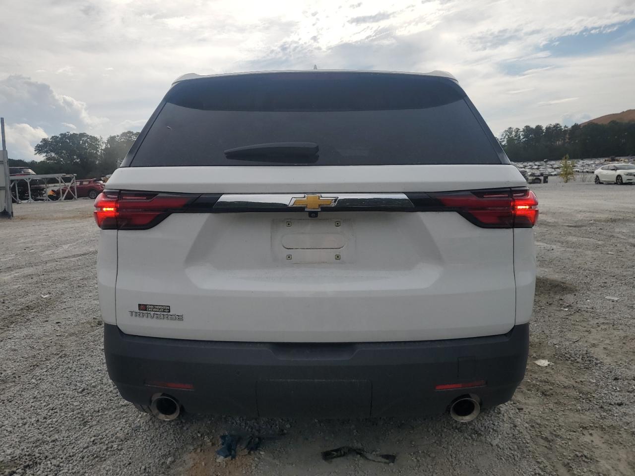 2023 Chevrolet Traverse Ls - Фото 6
