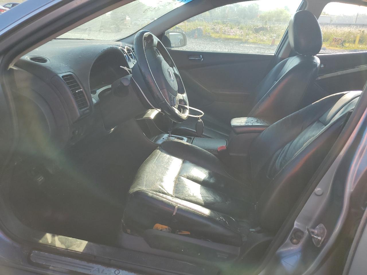 2012 Nissan Altima Base - Image 7