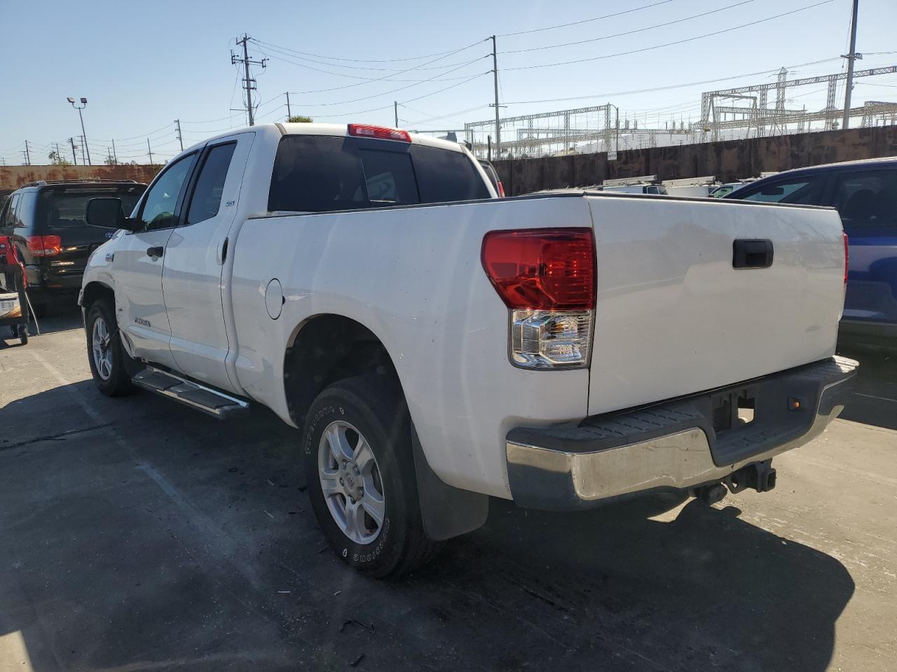 2010 Toyota Tundra Double Cab Sr5 - Image 2