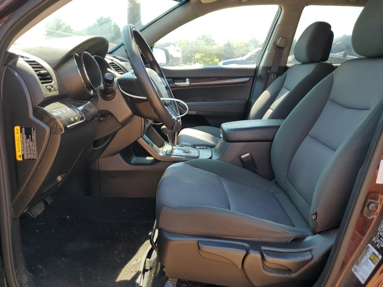 2012 Kia Sorento Base - Image 7