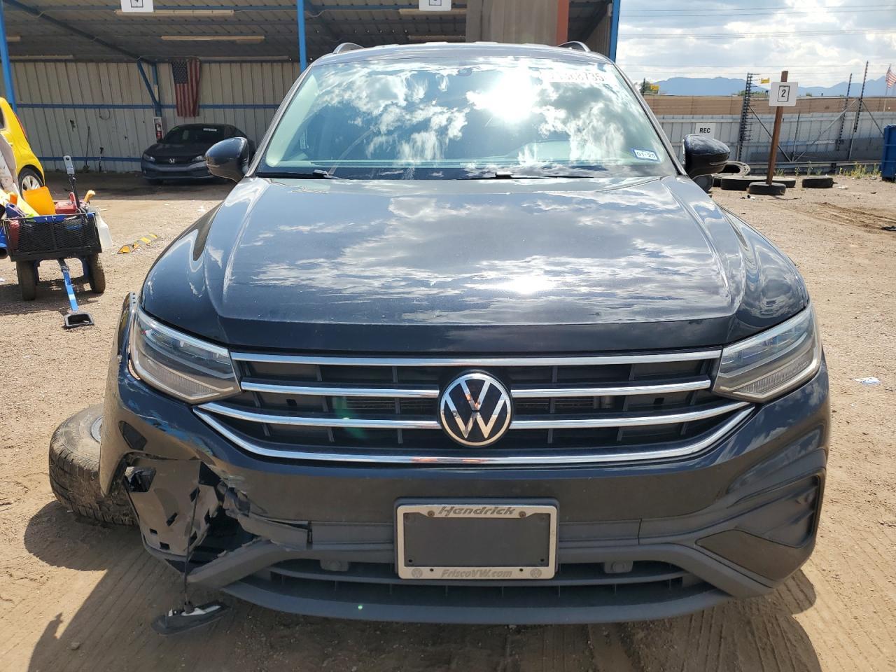 2023 Volkswagen Tiguan S - Image 5