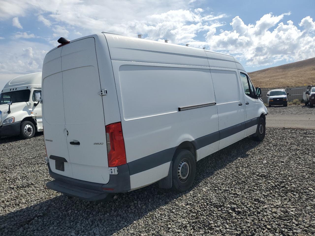 2019 Mercedes-Benz Sprinter 2500/3500 - Image 3