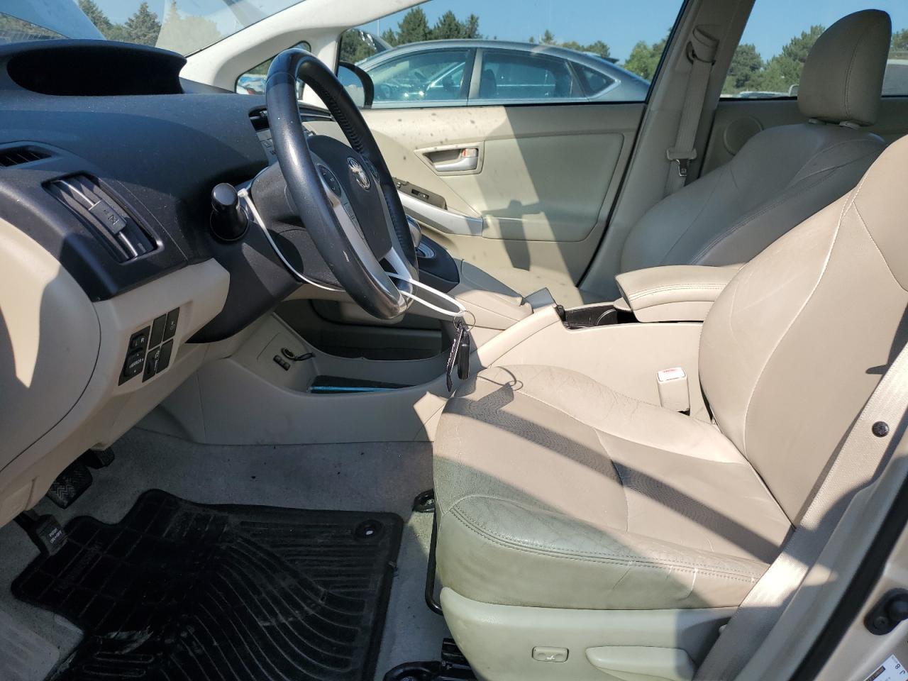 2010 Toyota Prius - Image 7