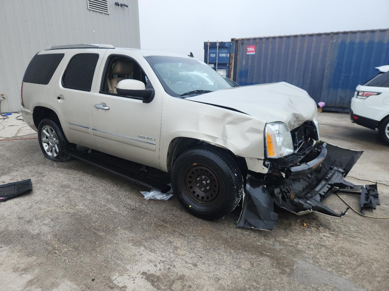 2013 GMC Yukon Denali - Фото 4